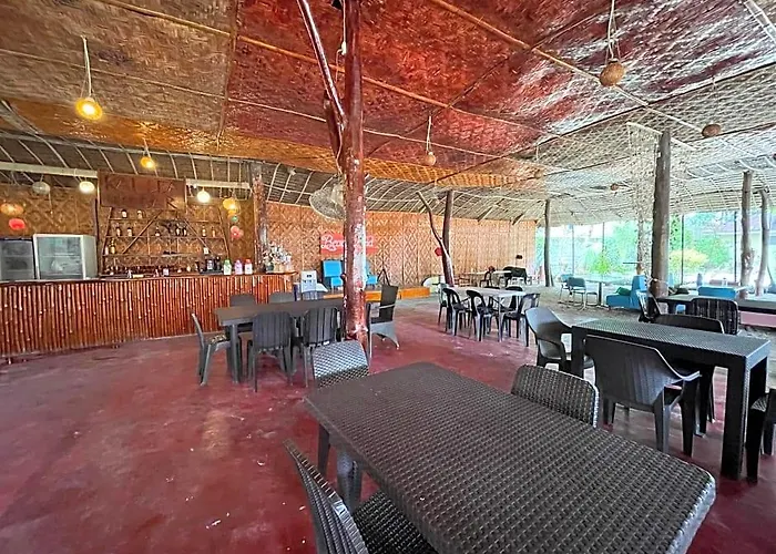 Placid Powered By Cocotel Hotel 3*